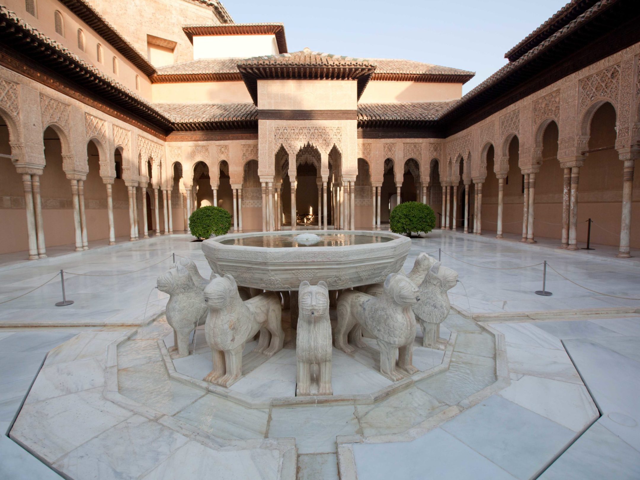 Cosas que ver en Granada: El Patio de los Leones
